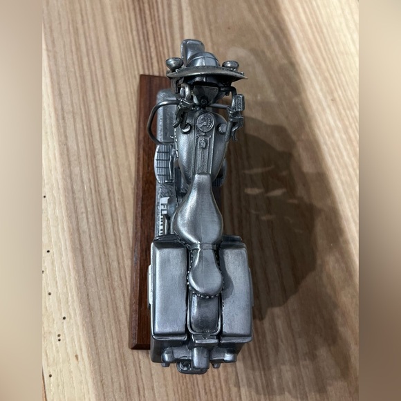 Pewter Harley Davidson 1995 Road King - Picture 7 of 12